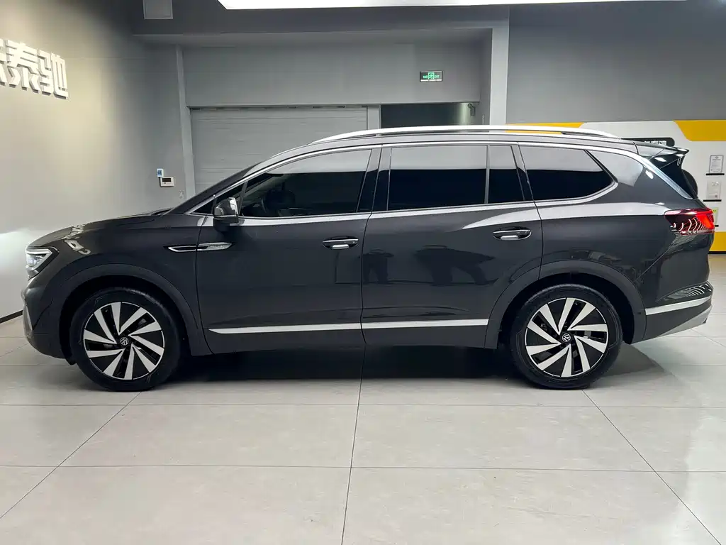 Volkswagen Talagon — миниатюра 8