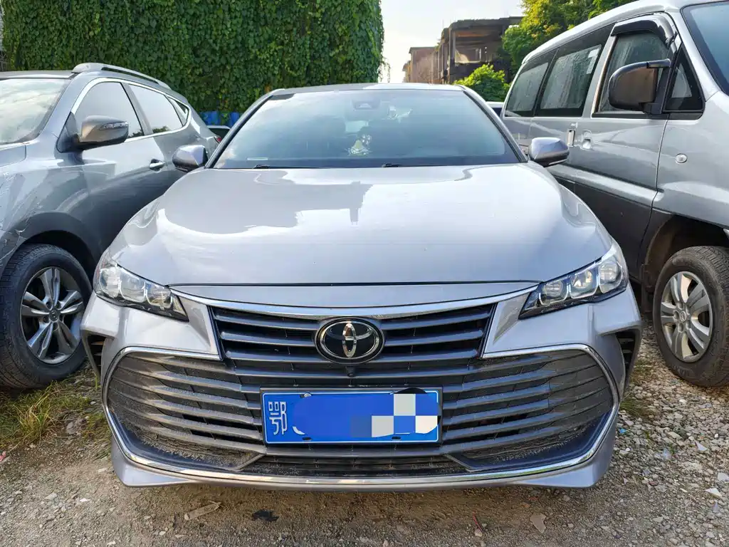 Toyota Avalon — миниатюра 2