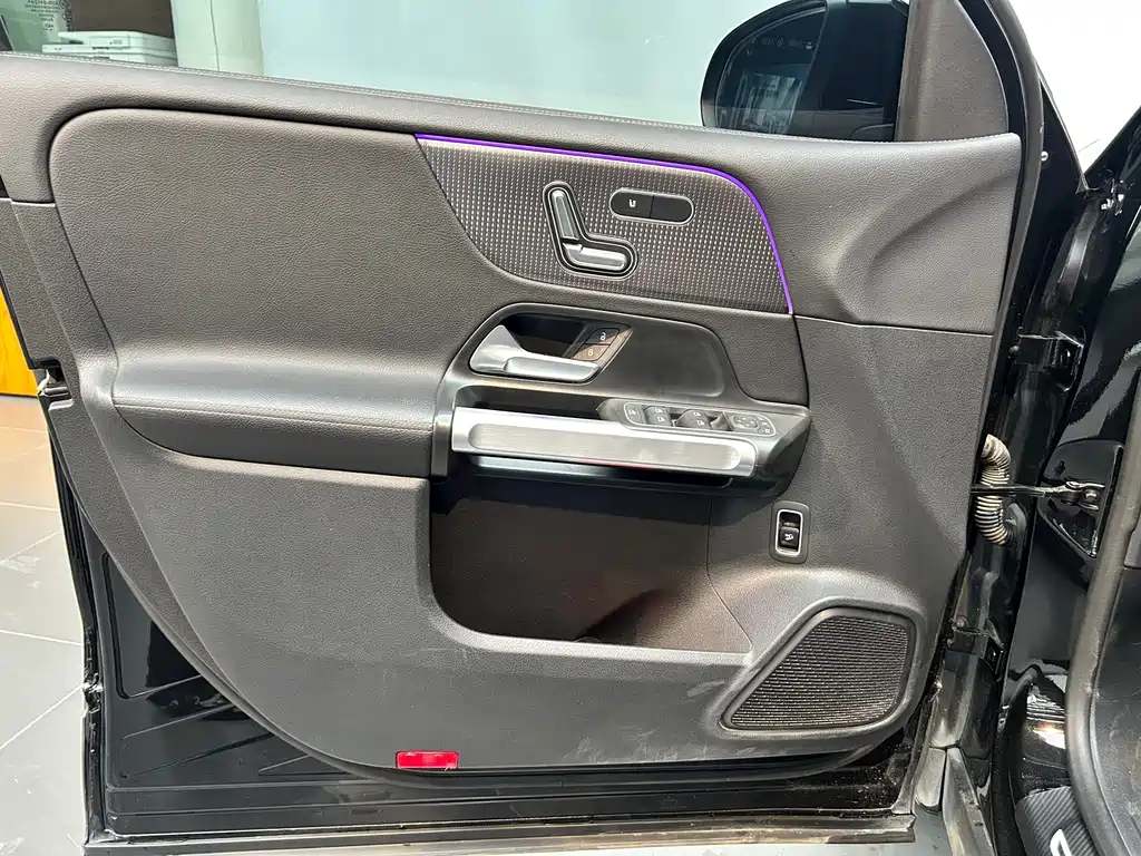 Mercedes-Benz EQB — миниатюра 18