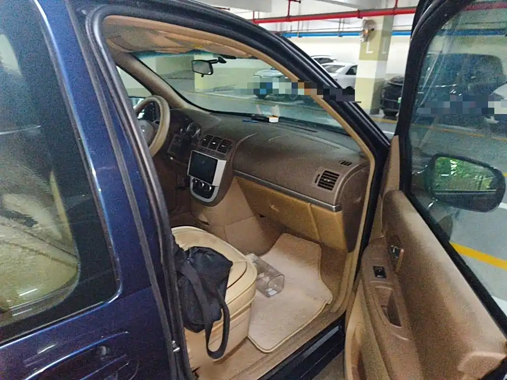 Buick GL8 — миниатюра 20