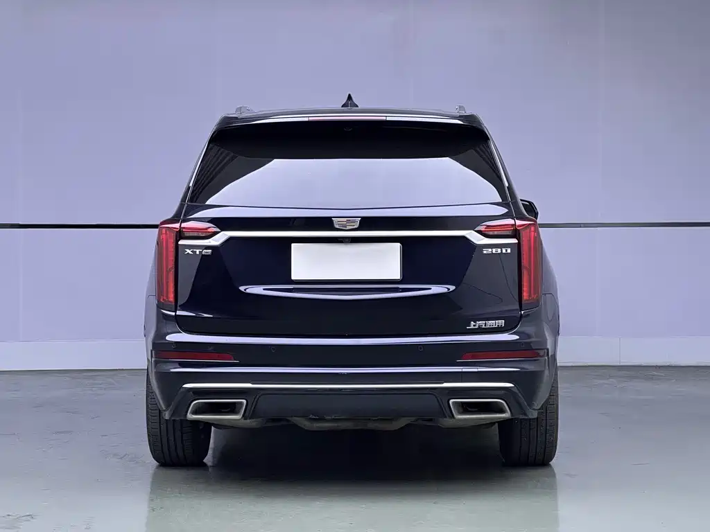 Cadillac XT6 — миниатюра 5