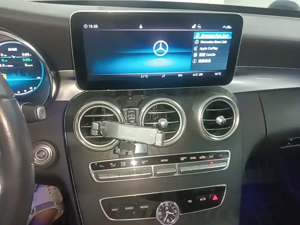 Mercedes-Benz C-Class (Import) — миниатюра 13