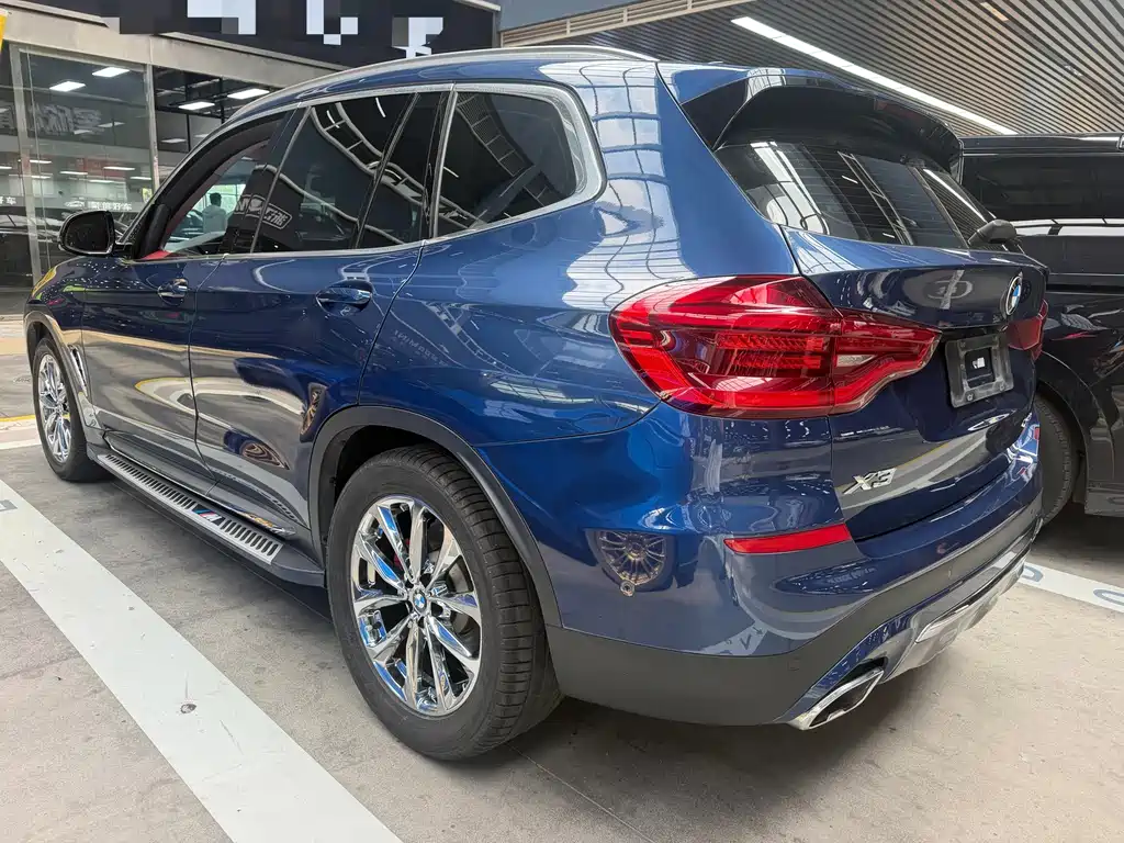 BMW X3 — миниатюра 17
