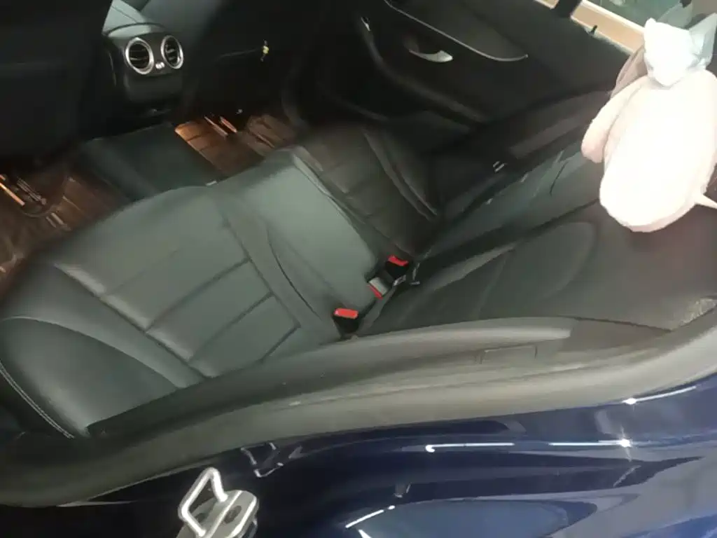 Mercedes-Benz C-Class (Import) — миниатюра 17