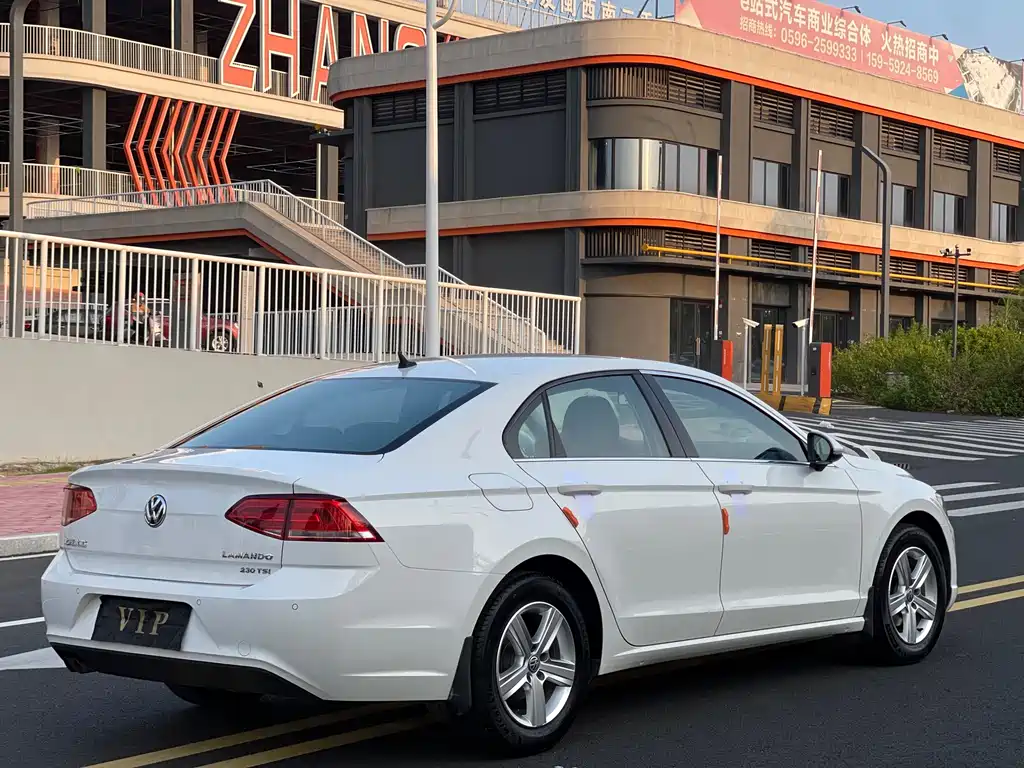 Volkswagen Lamando — миниатюра 9
