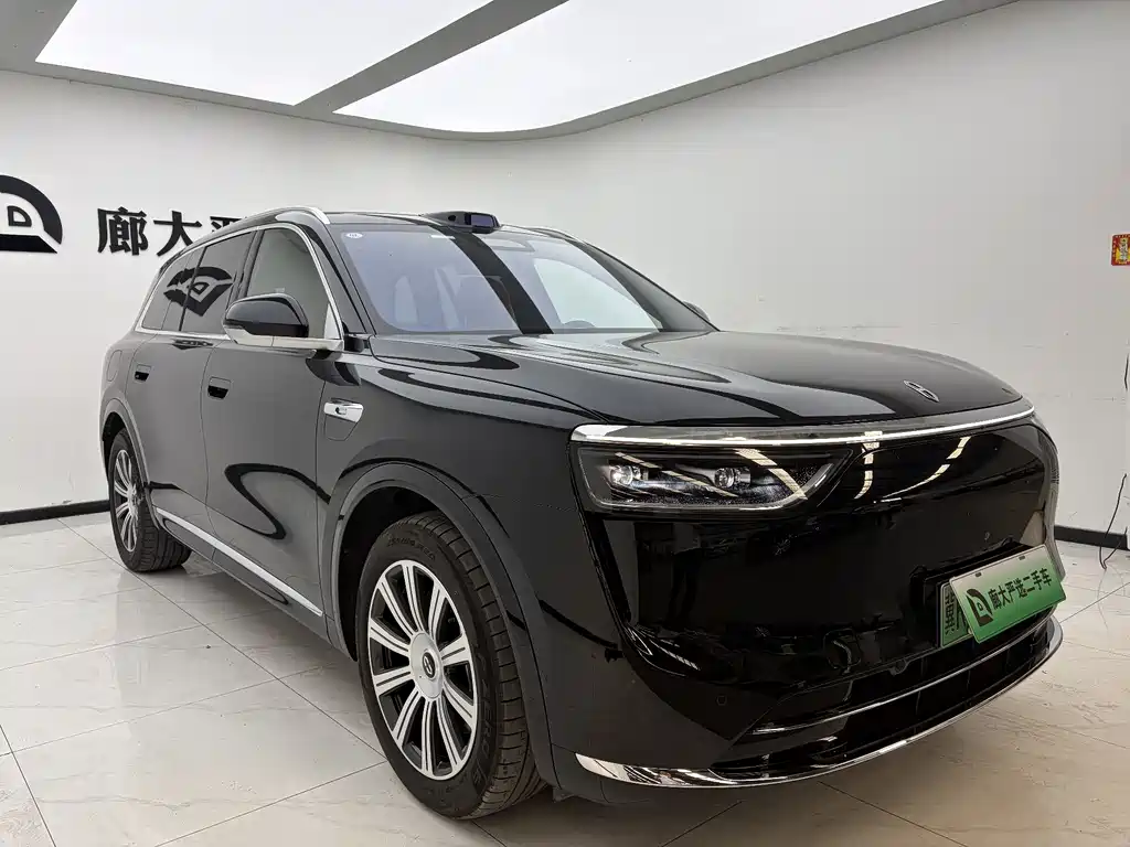Aito M8 2025 Max+ 53.4kWh 5 мест (192 ）