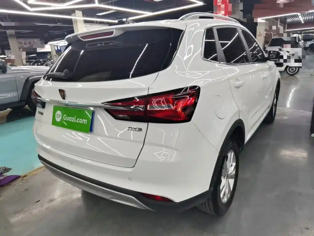 Roewe RX3 — миниатюра 7