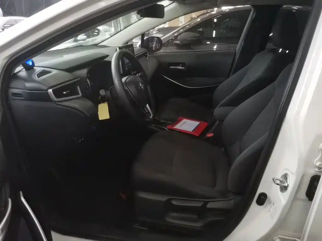 Toyota Corolla — миниатюра 15
