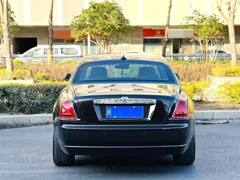 Rolls-Royce Ghost 2015 Series II Long Wheelbase
