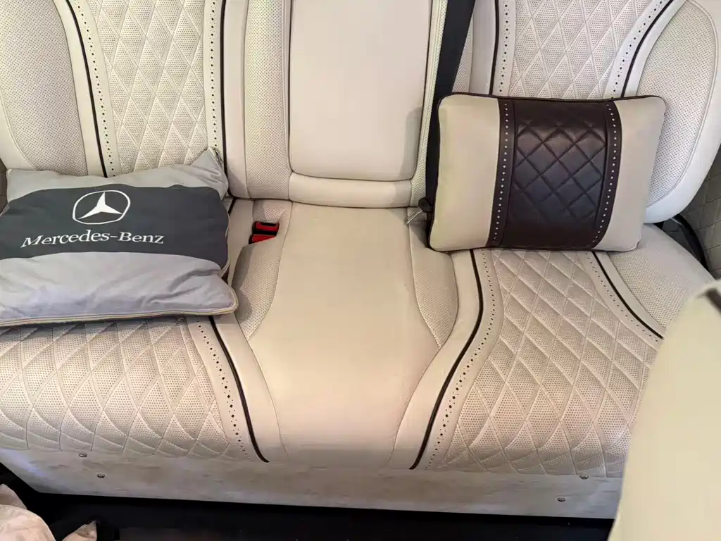 Mercedes-Benz Vito 2020 2.0T 7 мест
