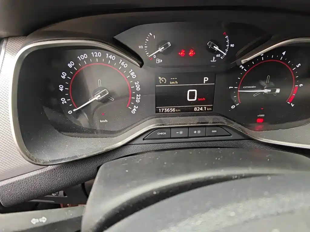 Citroen C5 — миниатюра 8