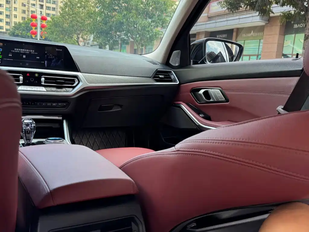 BMW 3 Series — миниатюра 14