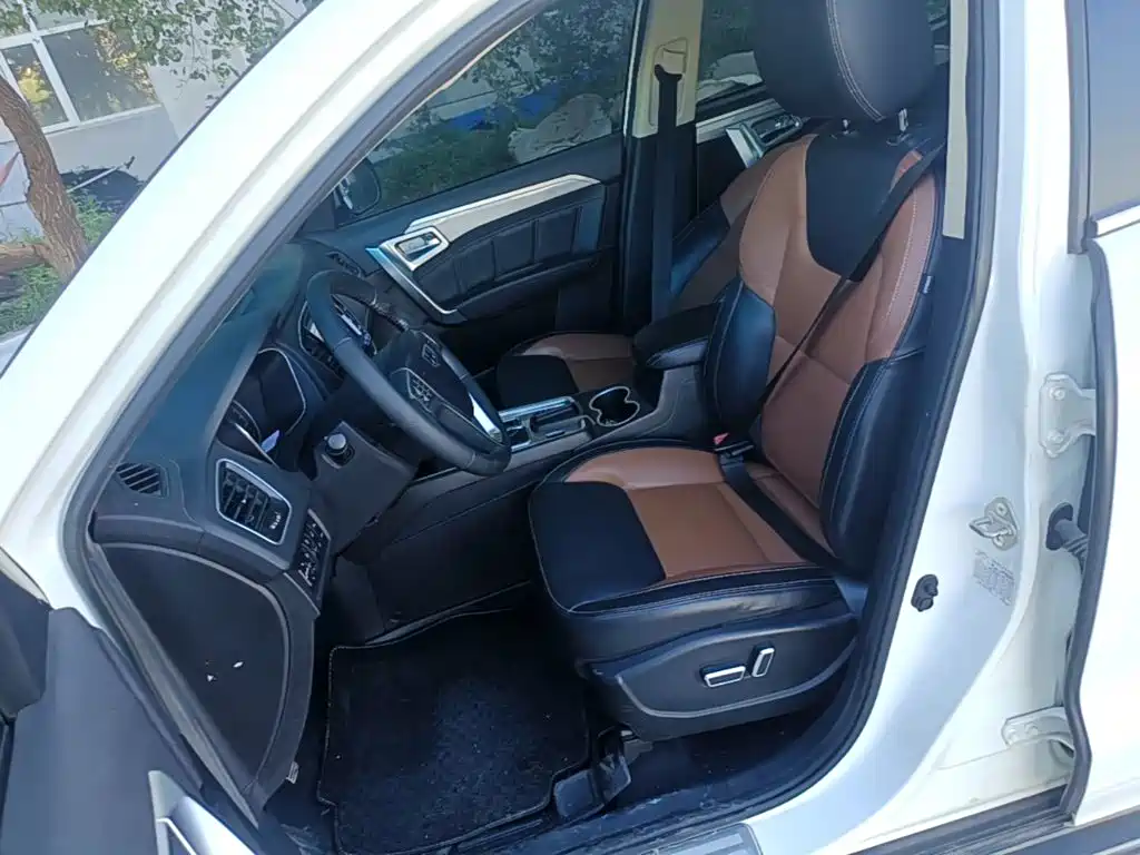 Geely Vision X6 — миниатюра 15