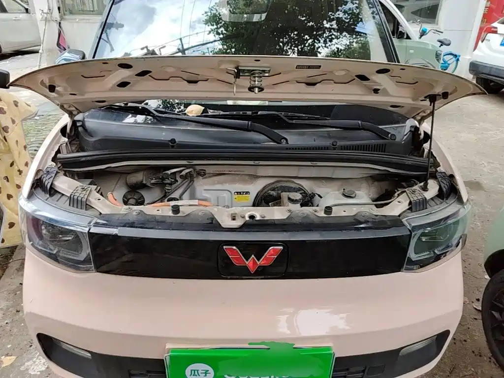 Wuling MINIEV — миниатюра 20