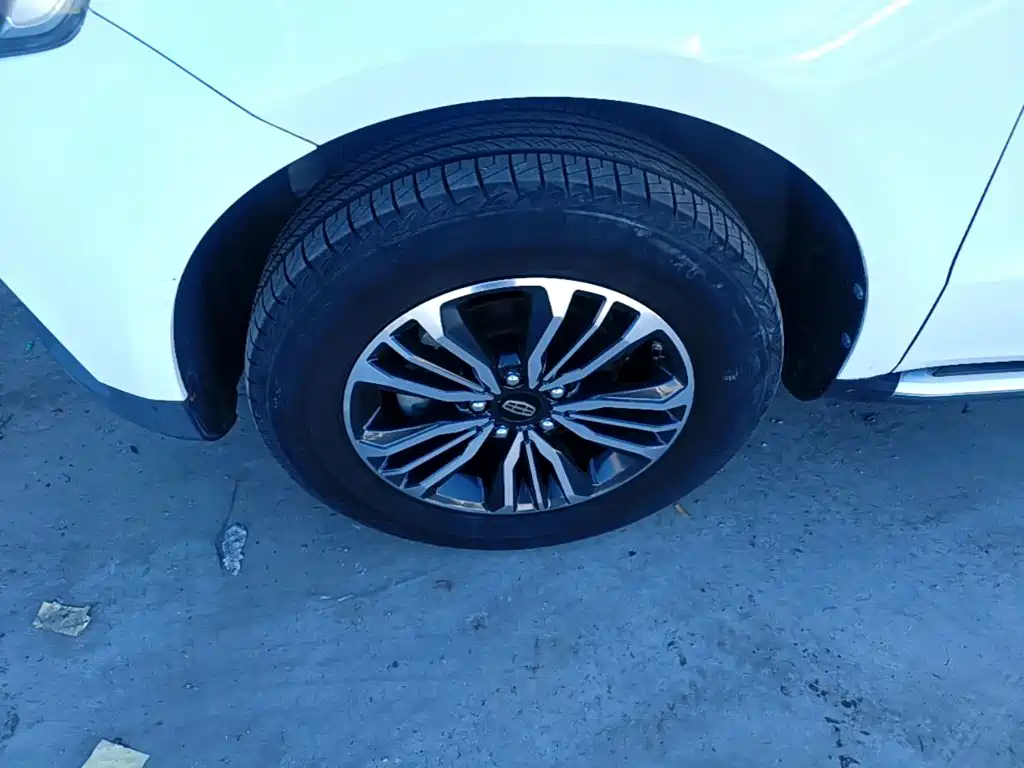 Geely Vision X6 — миниатюра 23
