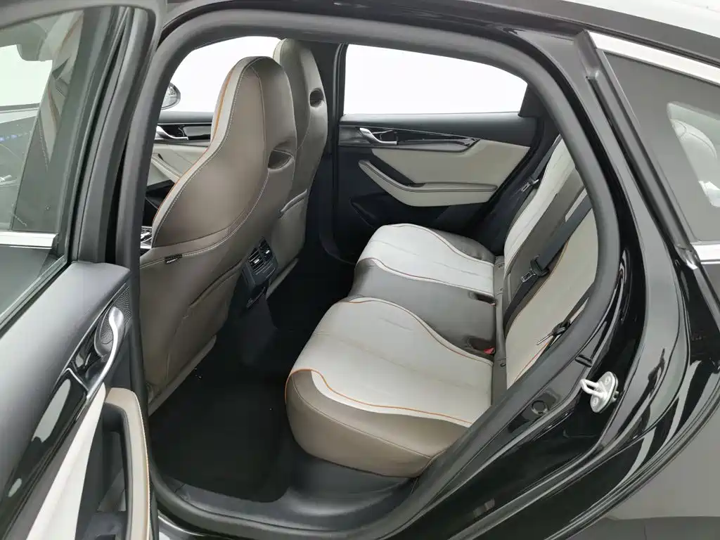 BYD Qin PLUS — миниатюра 15