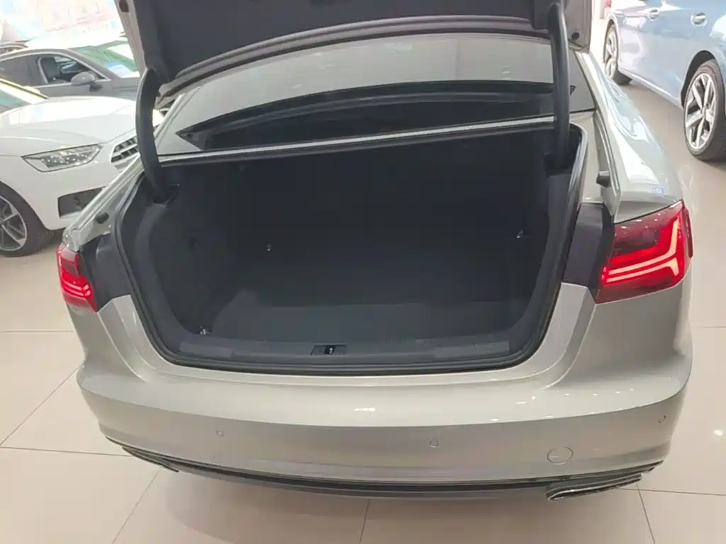 Audi A6L — миниатюра 19