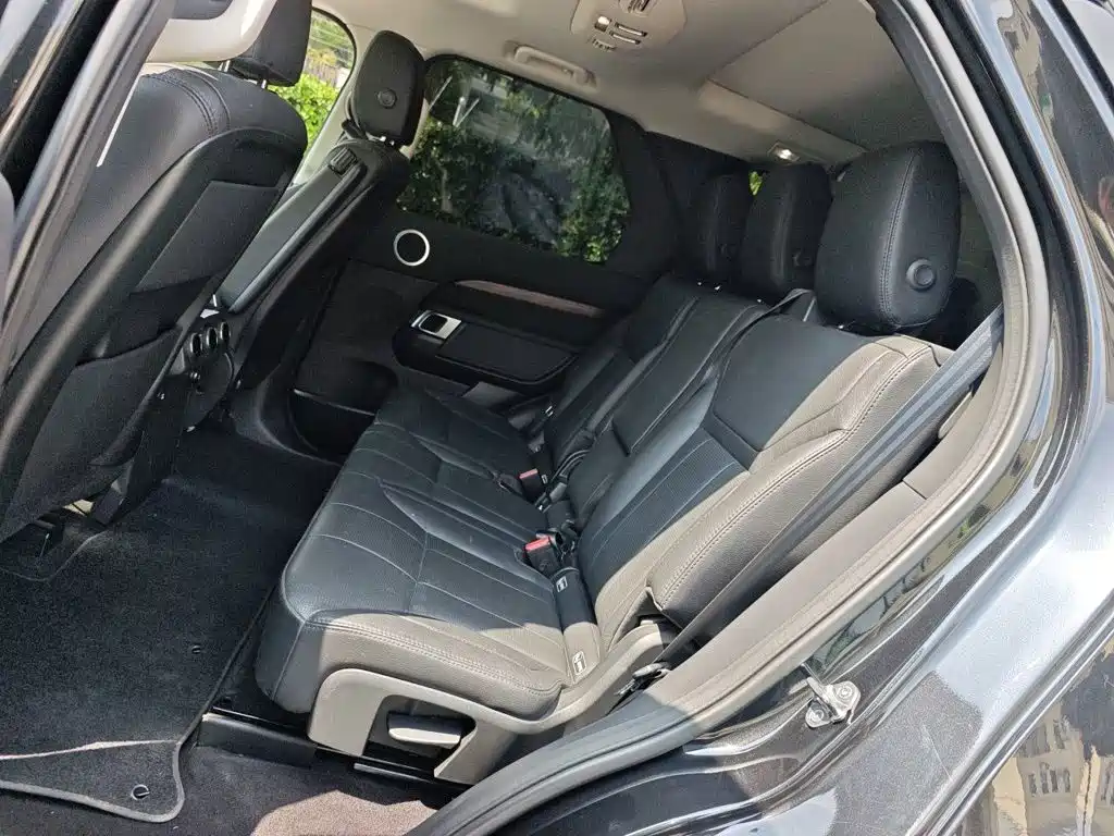 Land Rover Discovery — миниатюра 13