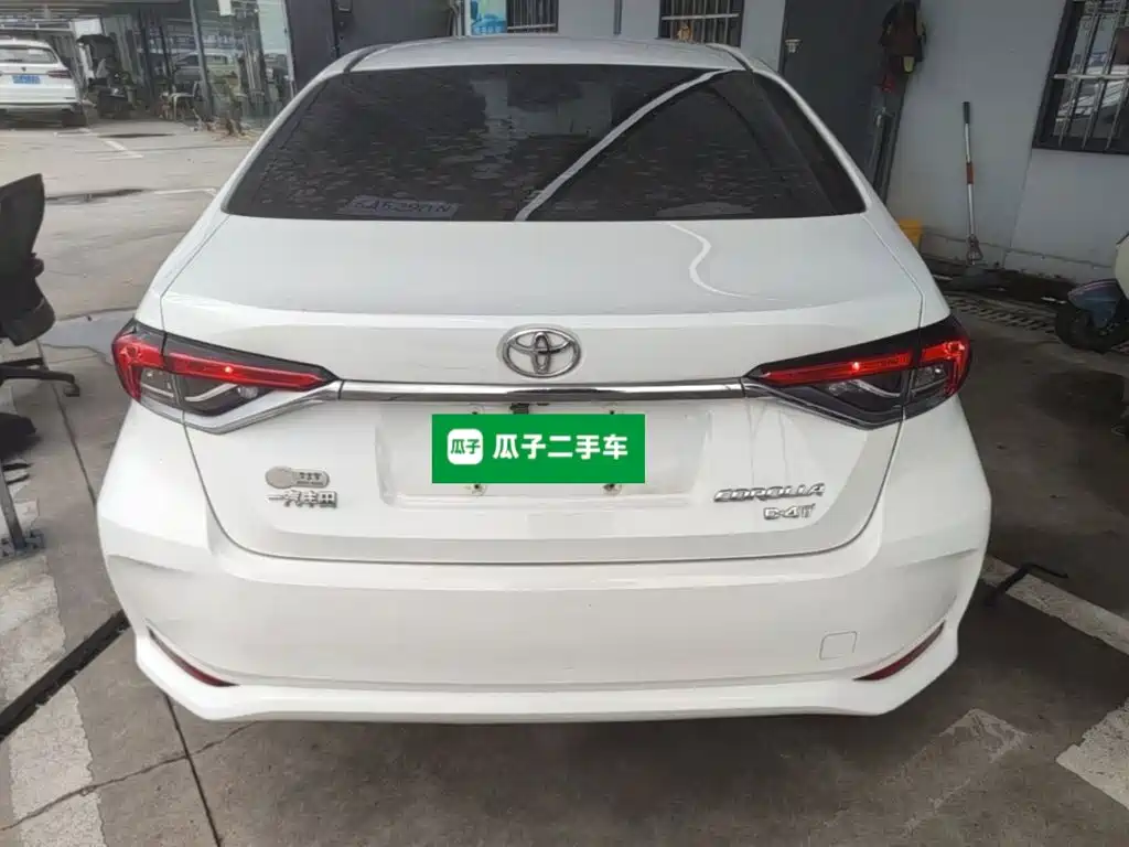 Toyota Corolla — миниатюра 6