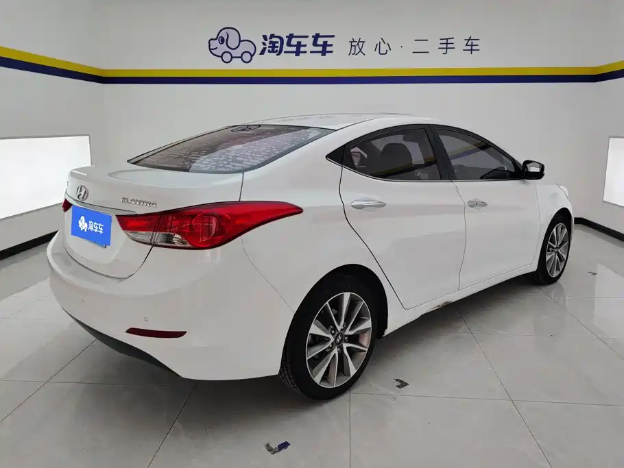 Hyundai Elantra Langdong — миниатюра 3