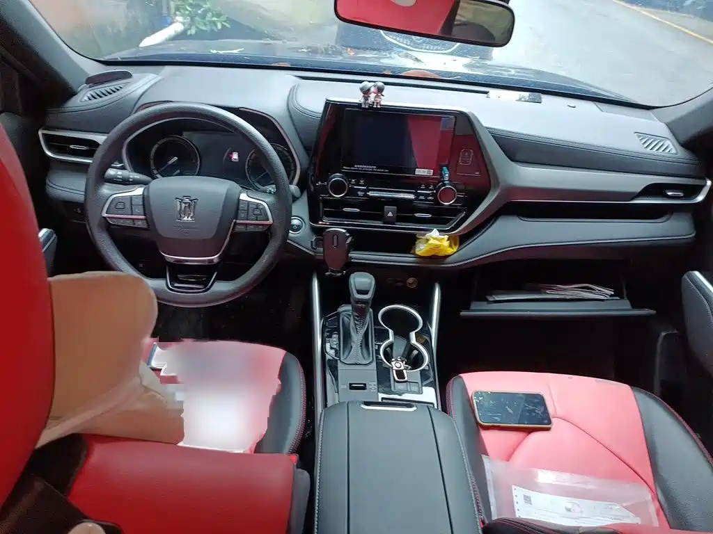 Toyota Crown Kluger — миниатюра 13
