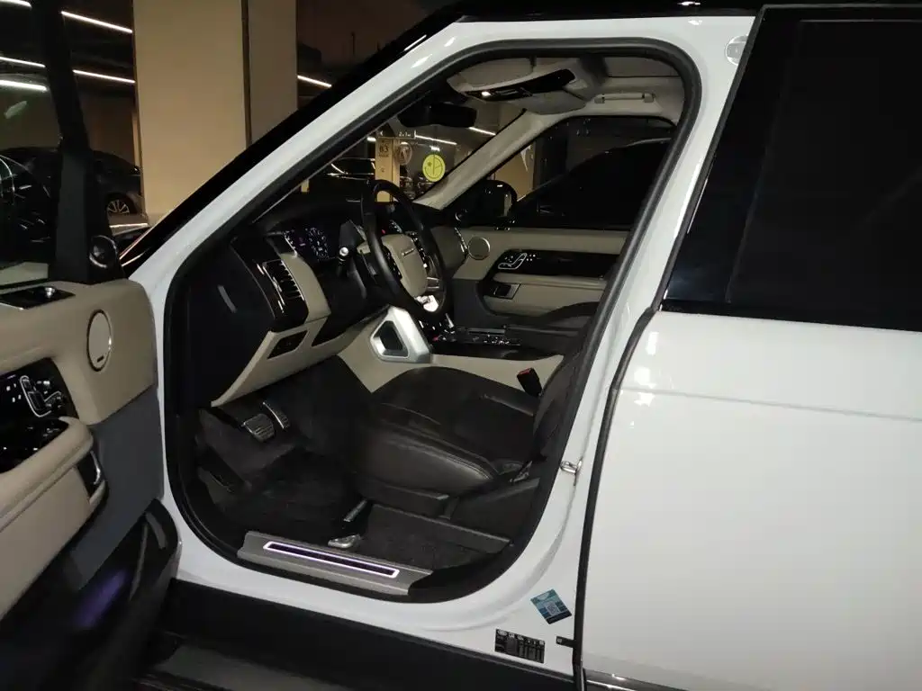 Land Rover Range Rover — миниатюра 14