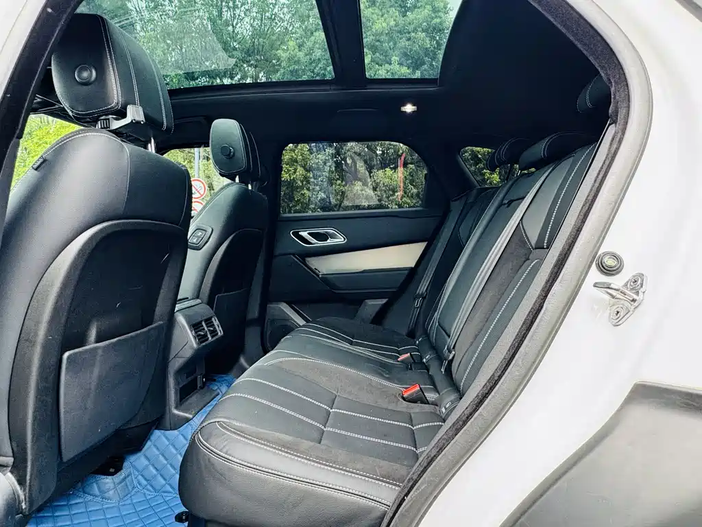 Land Rover Velar — миниатюра 9