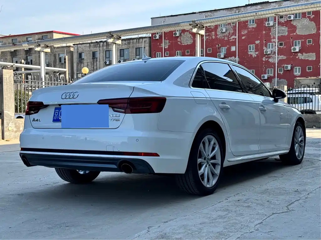 Audi A4L 2018 30 40 TFSI Fashion