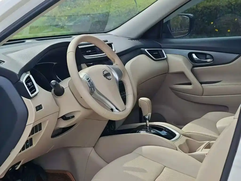 Nissan X-Trail — миниатюра 5