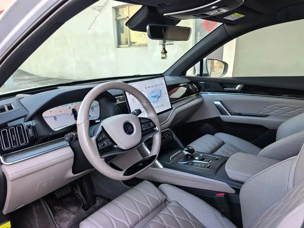 BYD Tang New Energy — миниатюра 6