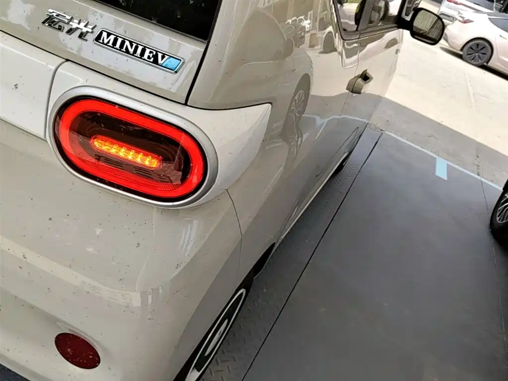 Wuling Mini EV MINIEV 2024 215km