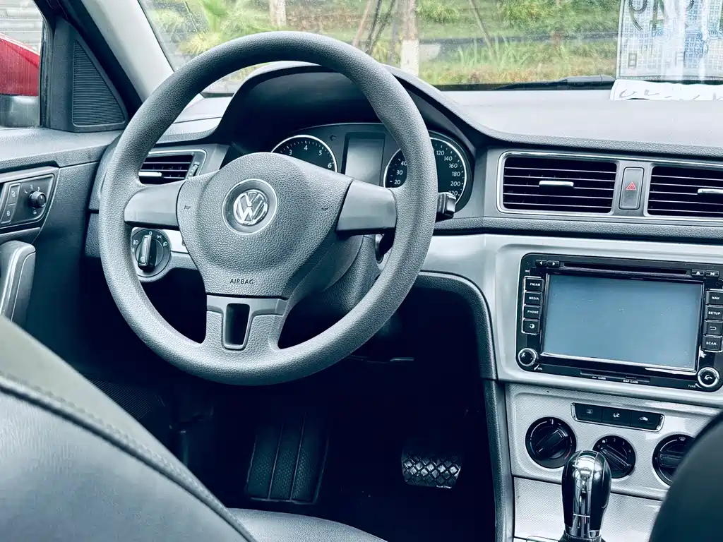 Volkswagen Gran Lavida — миниатюра 13