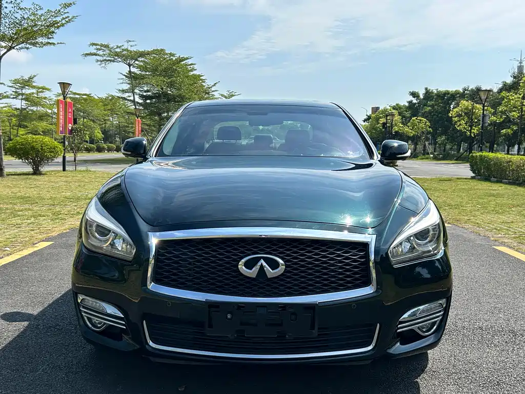 Infiniti Q70 — миниатюра 2