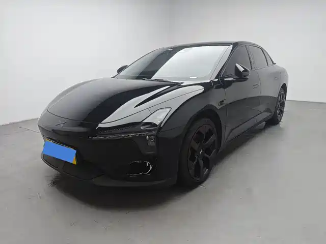 2025 Xpeng Mona M03