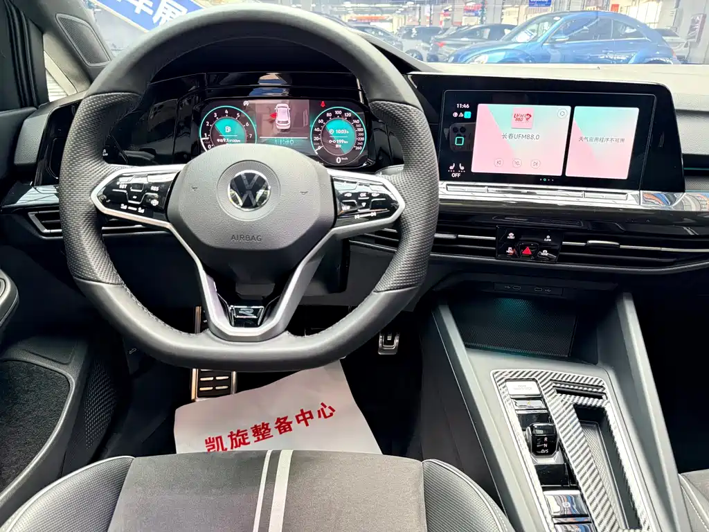 Volkswagen Golf — миниатюра 9