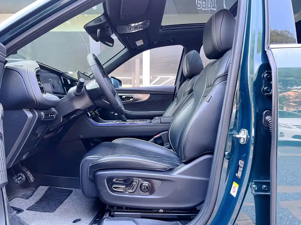 GAC Motor Trumpchi GS8 — миниатюра 6