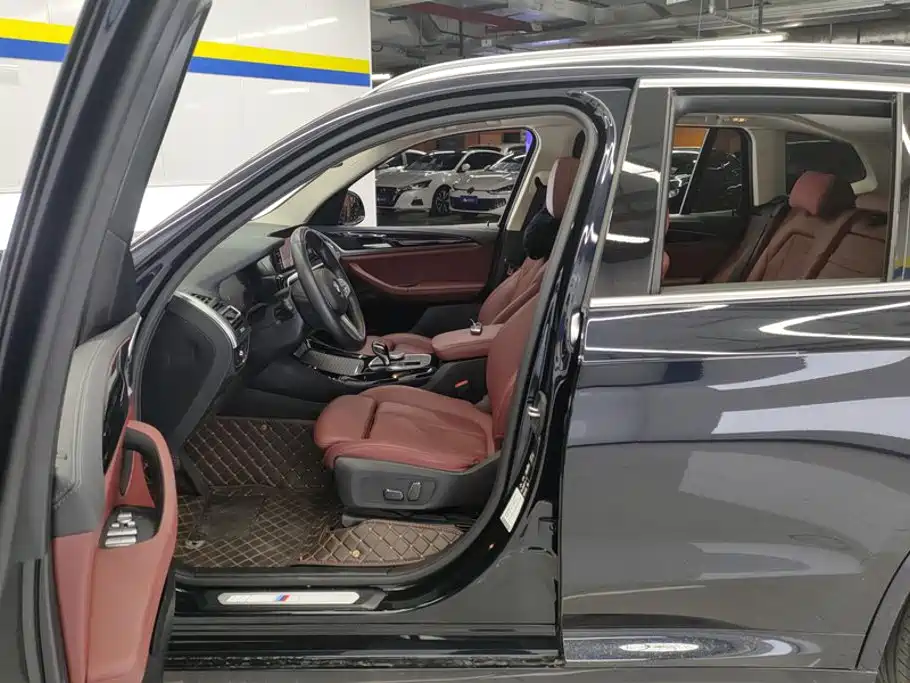 BMW X3 — миниатюра 9
