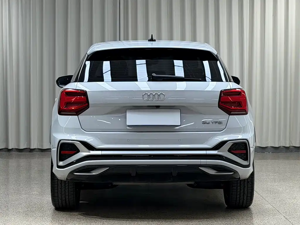 Audi Q2L — миниатюра 6