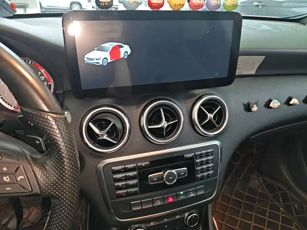 Mercedes-Benz A-Class (Import) — миниатюра 13