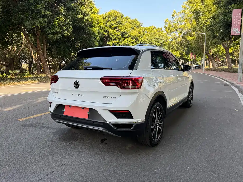 VOLKSWAGEN T ROC EXPLORING SONGS