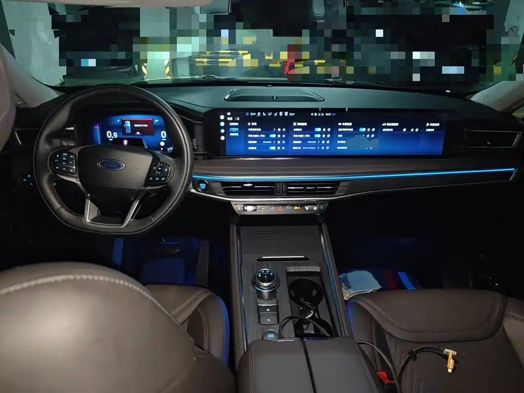Ford Explorer — миниатюра 13