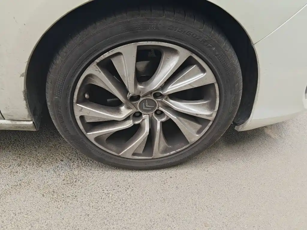 Citroen C4L — миниатюра 8