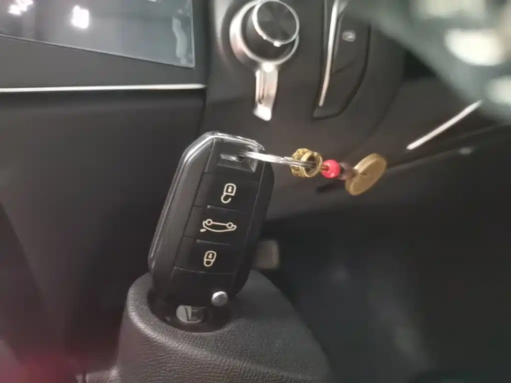 Peugeot 408 — миниатюра 9
