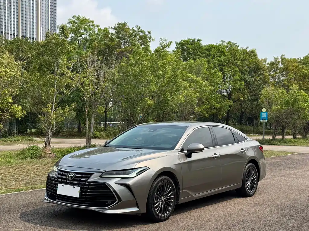 Toyota Avalon 2023