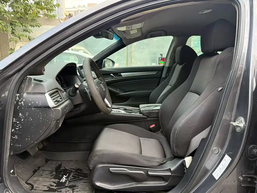 Honda Accord — миниатюра 5