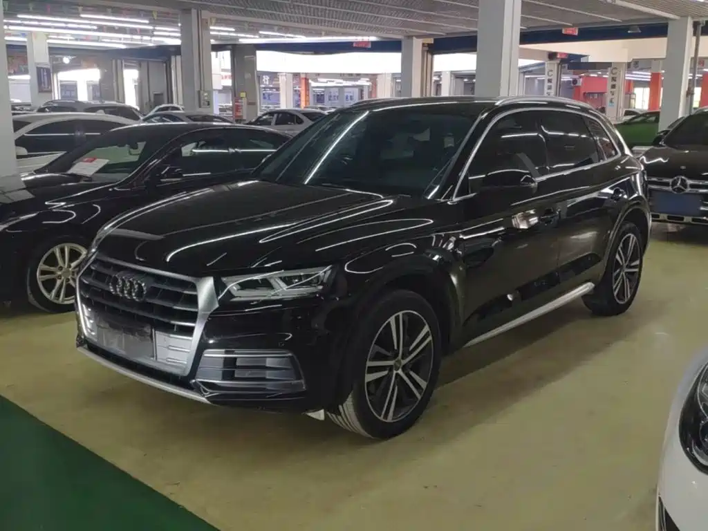 Audi Q5L — миниатюра 2