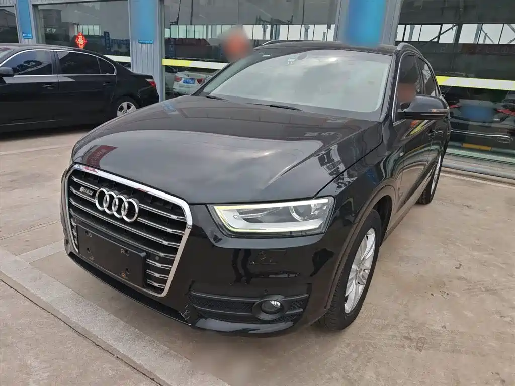Audi Q3 2015
