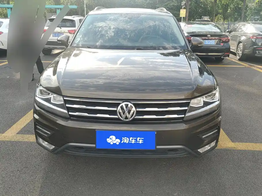 Volkswagen Tiguan L — миниатюра 2