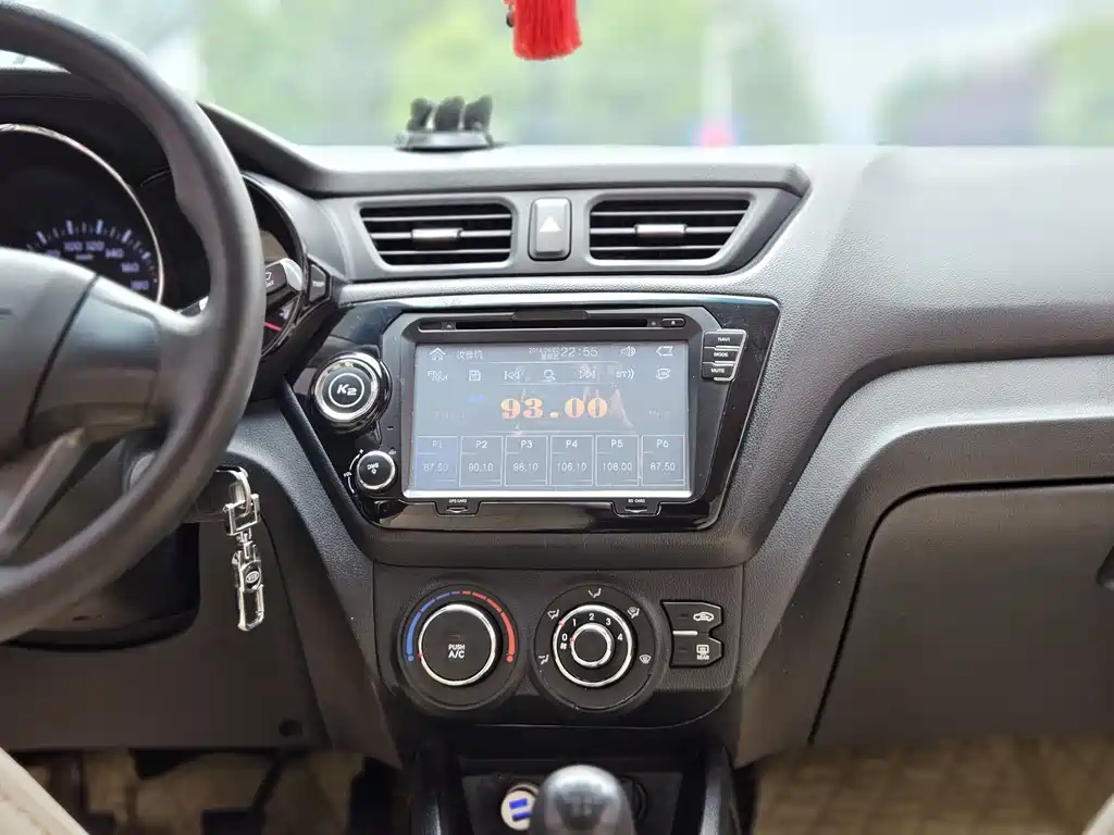 Kia K2 — миниатюра 17