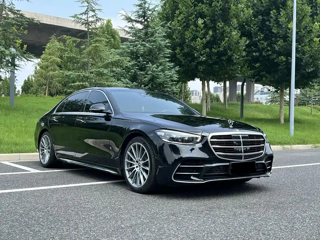 Mercedes-Benz S-Class — миниатюра 2
